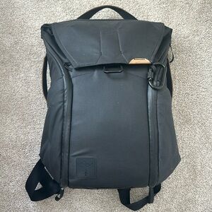 Peak Design X Huckeberry Limited Edition Collab 20L Black w/ Brown Handles